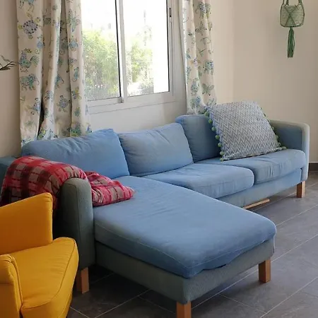 Athena And The Owl Beachside B&B 4*