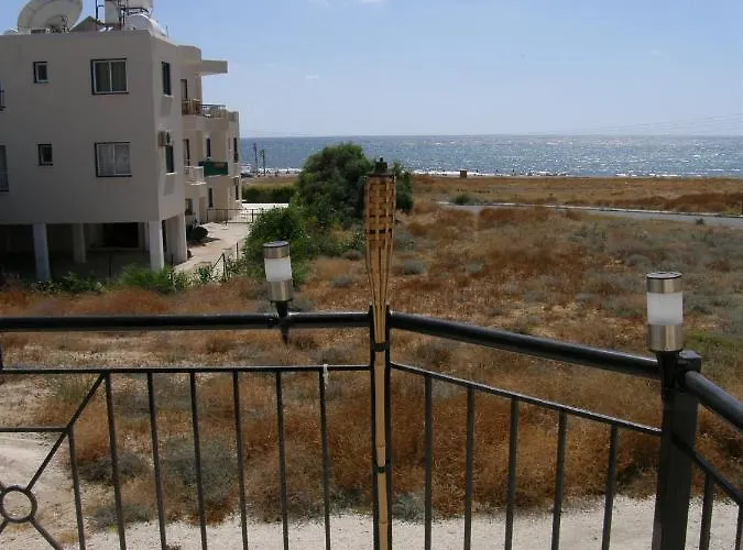 Athena And The Owl Beachside Nocleg ze śniadaniem 4*