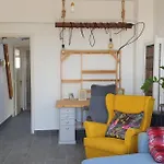 Athena And The Owl Beachside 4*