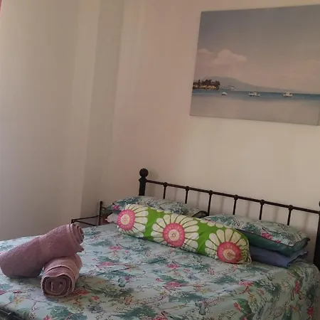 Athena And The Owl Beachside 파포스